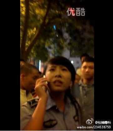 女城管郑媛媛事件完整照片 郑媛媛未经处理雅照（图文）