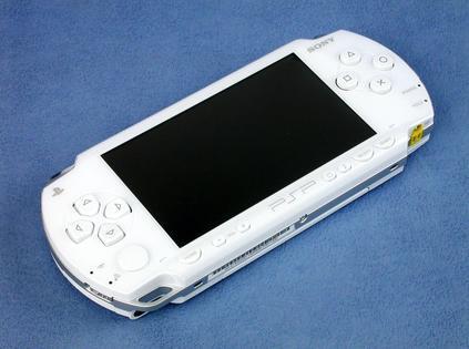 psp1000绿灯只闪一下怎么回事_psp开机闪绿灯即灭