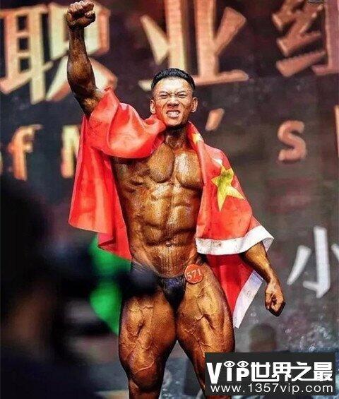 中国第一肌肉男，鹿晨辉(首个获得健美黄金联赛冠军的中国人)