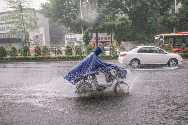 河南暴雨已遇难71人