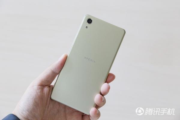 索尼Xperia X骁龙820版性价比怎么样？——Xperia X专业评测