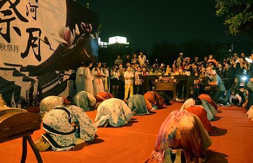 多地取消承办 夏日祭为何惹众怒？是怎么回事，关于祭地为什么在夏至日的新消息。