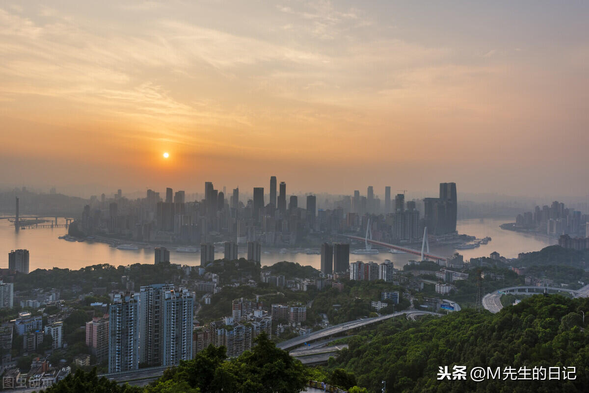 重庆退出四大火炉城市是怎么回事，关于重庆三大火炉城市的新消息。