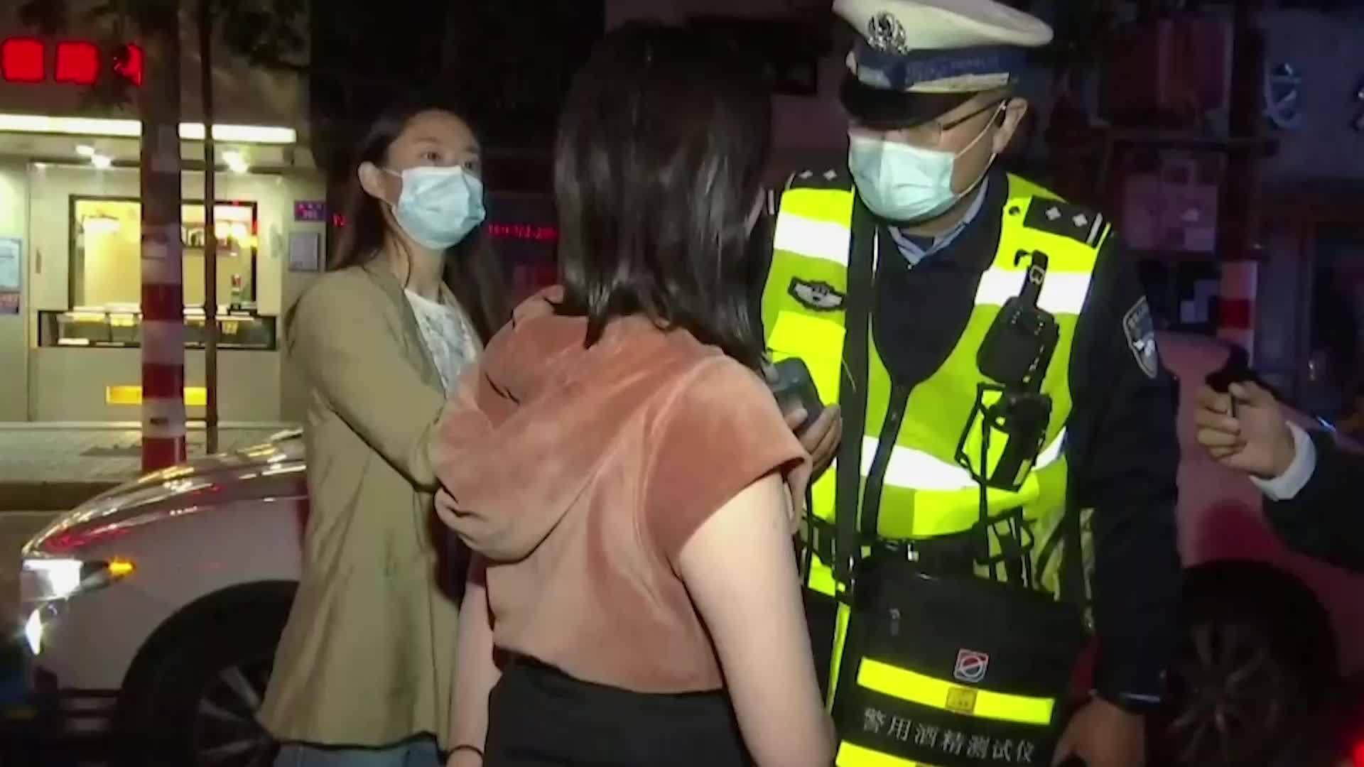 直播豪车女司机醉驾节目被曝停更 查到玛莎拉蒂女醉驾的节目何时复播?