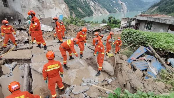 泸定地震66人遇难,四川泸县6级地震已致2人遇难