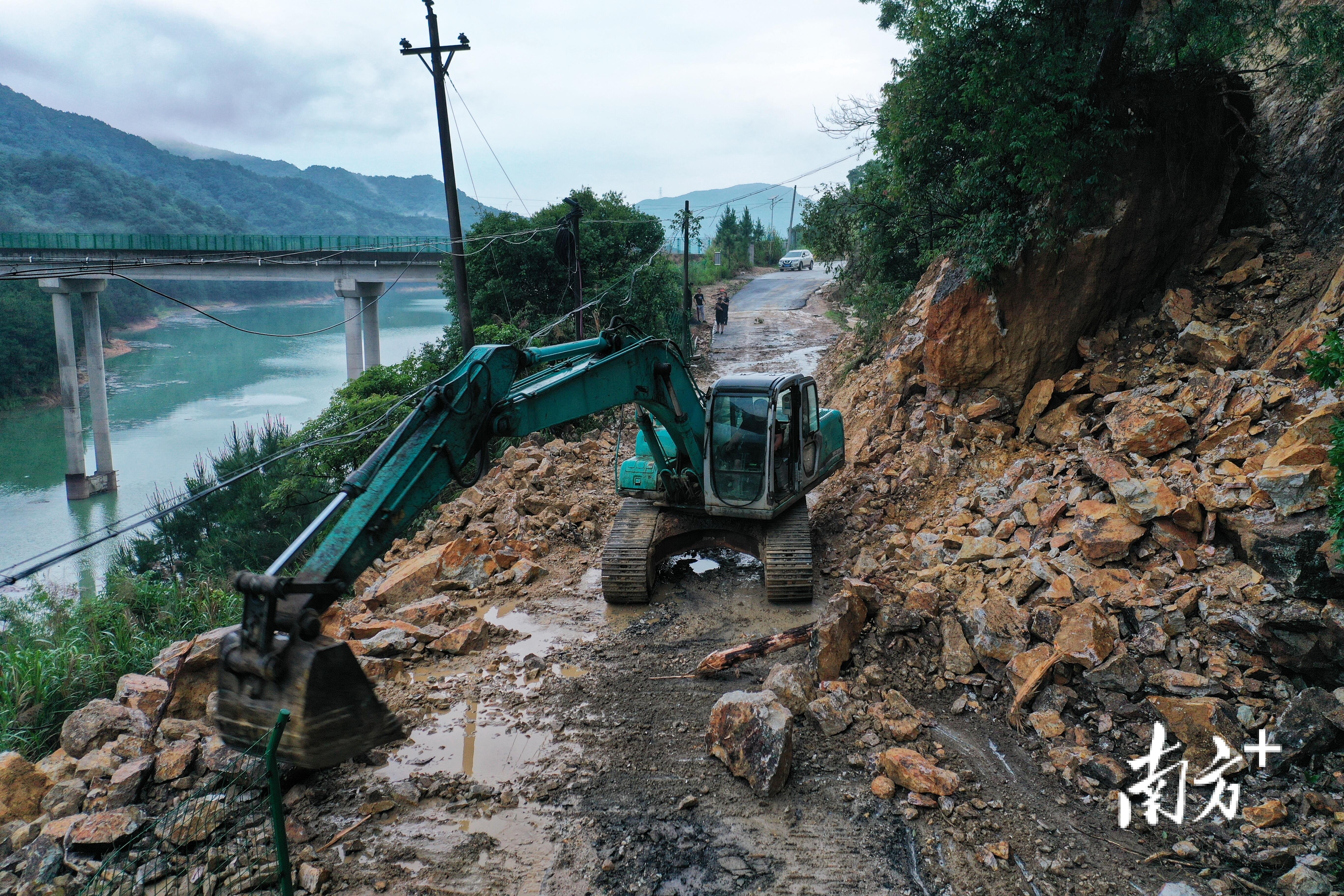 广东韶关连日暴雨是怎么回事，关于韶关市暴雨的新消息。