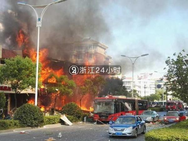 杭州古墩路餐馆爆炸造成2死55伤 餐厅爆炸现场视频曝光【图】