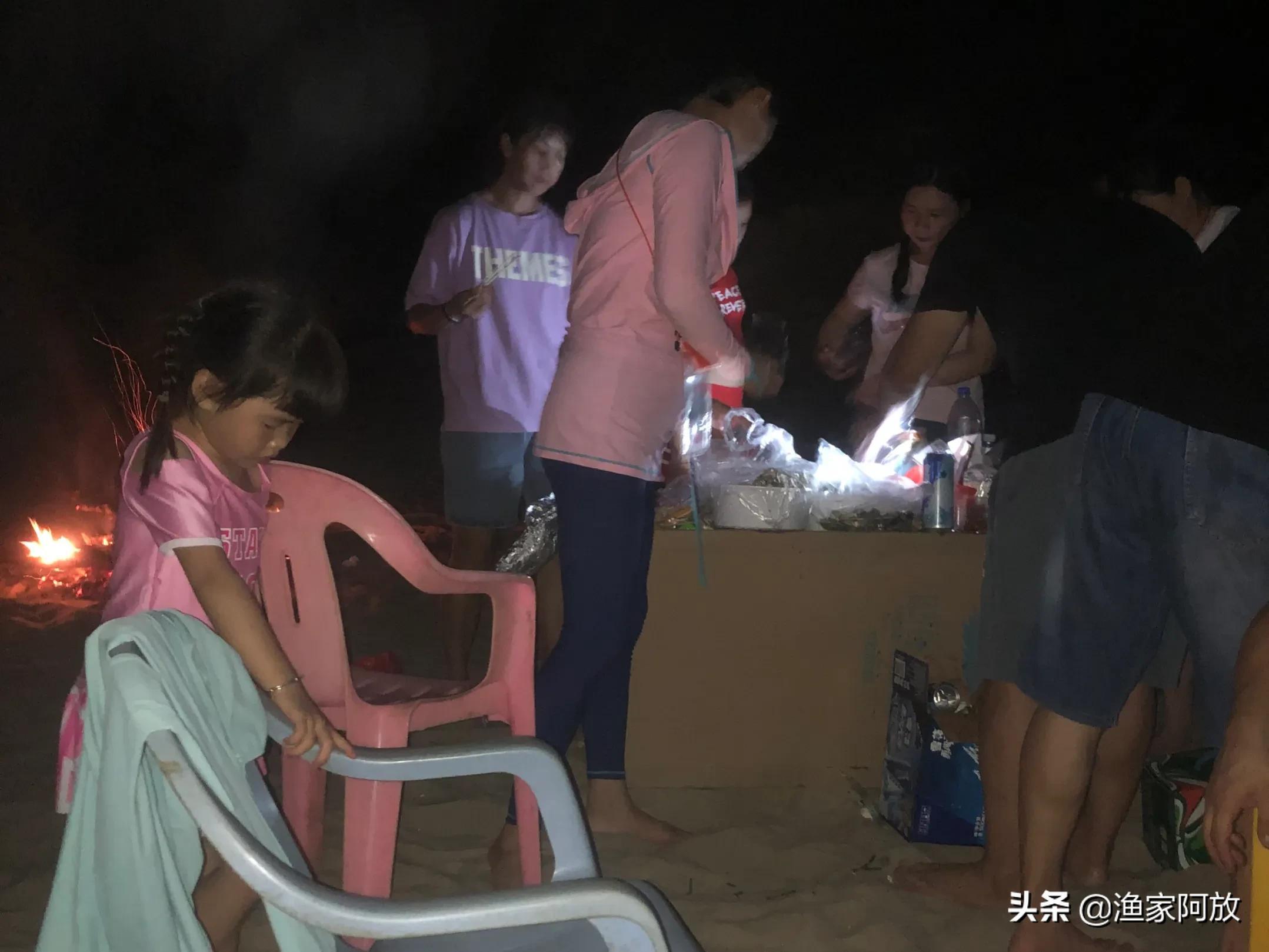 体验海边人的美食快乐,体验海边人的美食快乐时光