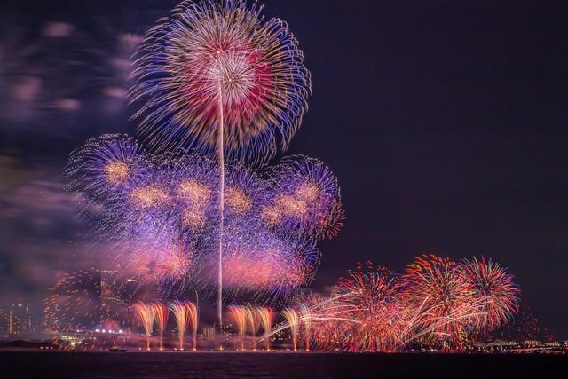 官方回应郑州CBD燃放烟花,究竟是怎么一回事?