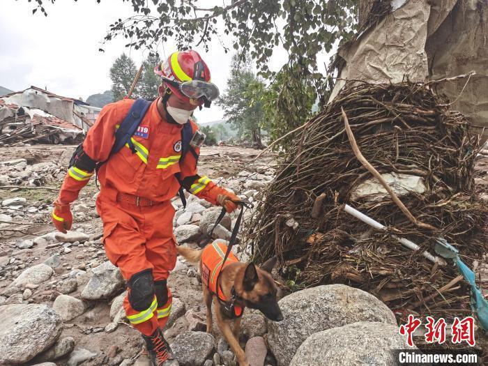 西宁山洪已致18人遇难是怎么回事，关于凉山州山洪造成20多人死亡的新消息。