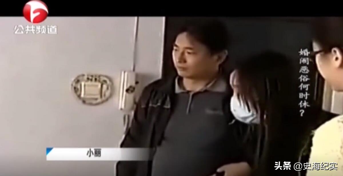 新加坡伴郎性侵新娘获鞭刑,新娘伴娘被侮辱