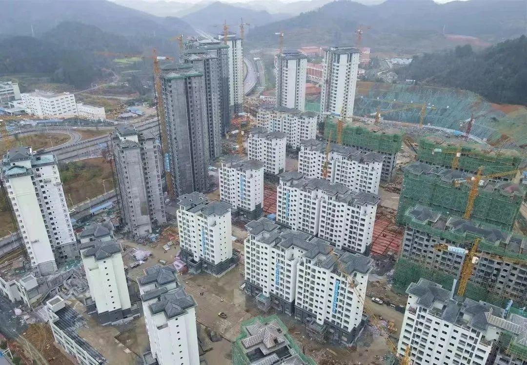 媒体：地方基建欠了六十多万亿,究竟是怎么一回事?