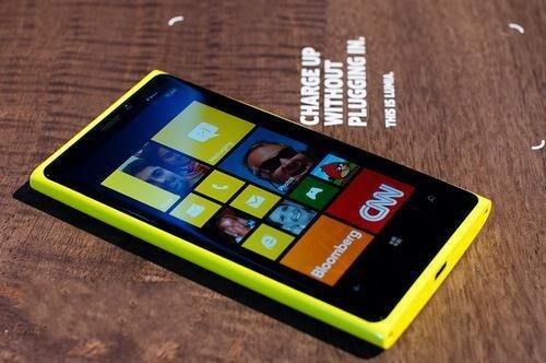 诺基亚Lumia920港行价格曝光 约合人民币4000元左右