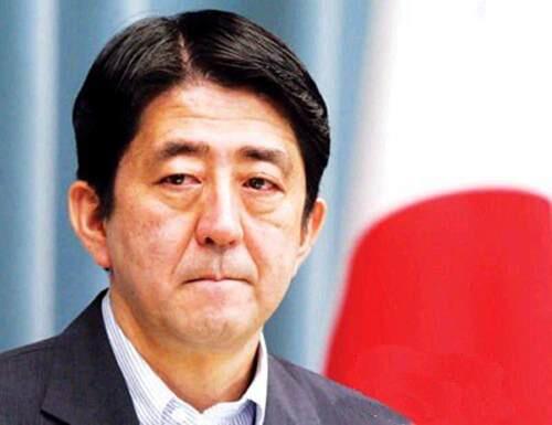 安倍正式辞去首相一职