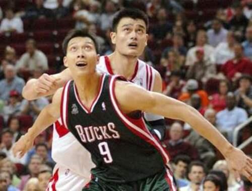 中国德比 姚明和易建联在NBA交手5次 他们各自的表现如何