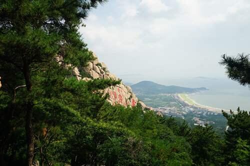 辽宁大连与山东青岛 各出五大风景名胜 谁的更著名