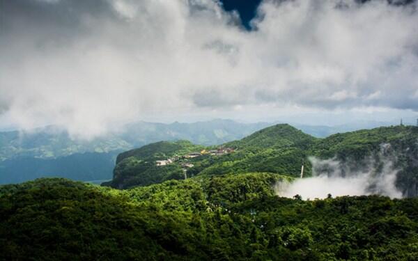 湖南张家界天门山风景图片