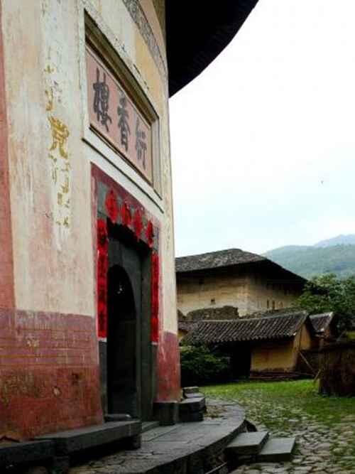 中国传统民居福建土楼特点