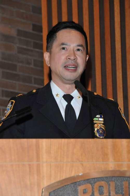 NYPD专栏 纽约市警察局警衔及警徽介绍