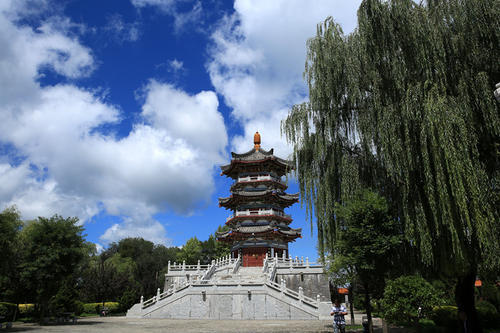 宜君县，太白县，南北两个避暑县城比较