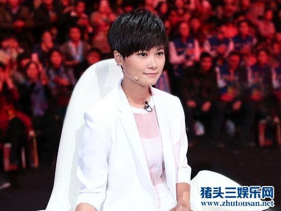 “春哥”凭啥上春晚 揭秘李宇春熬了10年登上春晚的原因