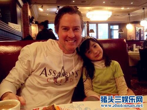 夏克立个人资料微博老婆是谁? 夏克立老婆黄嘉千女儿POPPY被赞萌女神