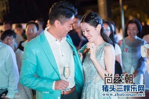 刘强东奶茶今日大婚 刘强东章泽天十一在澳洲举行婚礼