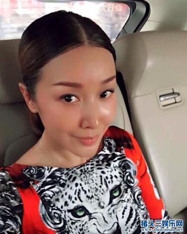 许久不见的43岁女歌手孙悦露面晒娃晒美好身材 被疑整容（图）