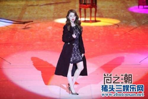 女神新装尹恩惠遭张亮遗忘崩溃泪奔 李薇动情好想抱抱她