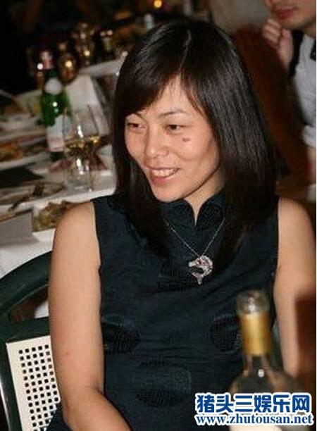 黄渤老婆是谁？黄渤老婆小欧资料是哪里的是做什么的是富婆吗？