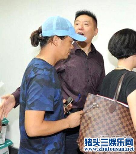 王宝强真的净身出户了吗？王宝强婚变后豪车换成了平民车