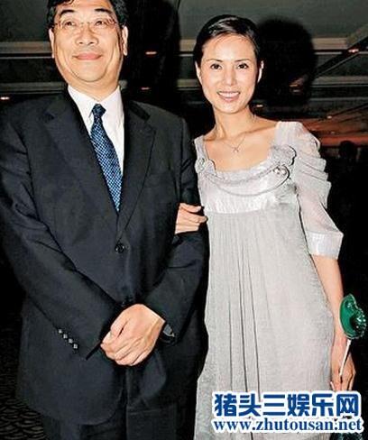 48岁最美“小龙女”李若彤近照 惨遭十年相恋渣男狠甩至今未婚