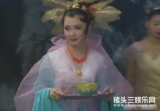 演员姬玉为什么会离婚？ 演员姬玉(姬培杰)个人资料近况近照出家图片