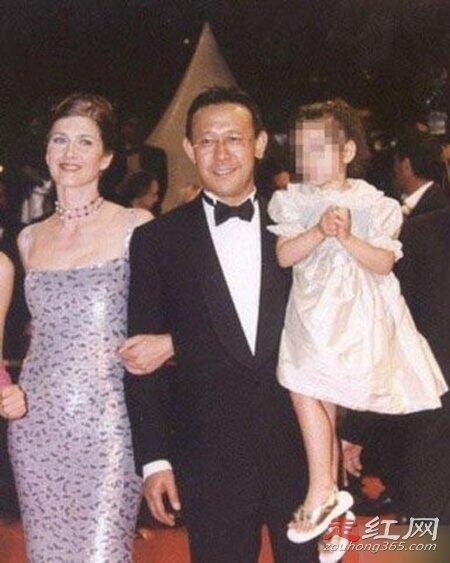 姜文老婆有几个 现任老婆周韵个人资料照片