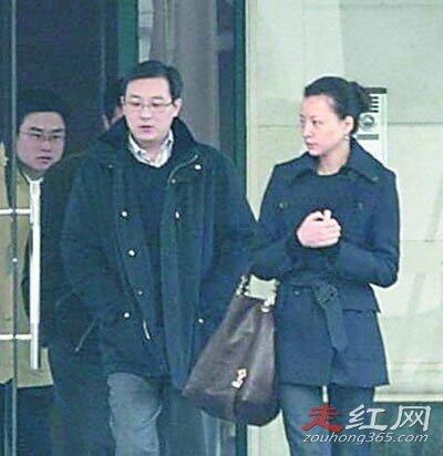 密春雷有几段婚史 第一任妻子究竟是谁