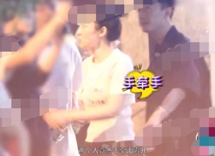 高云翔近况最新消息 离婚后和董璇为女儿庆生